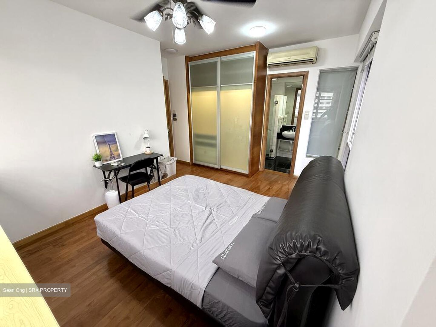 Le Crescendo (D14), Condominium #500601211